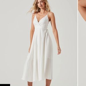 Astr the Label - white dress